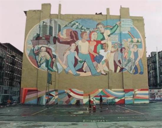 影片中所展现的上世纪70年代的纽约公共艺术——街头艺术作品
